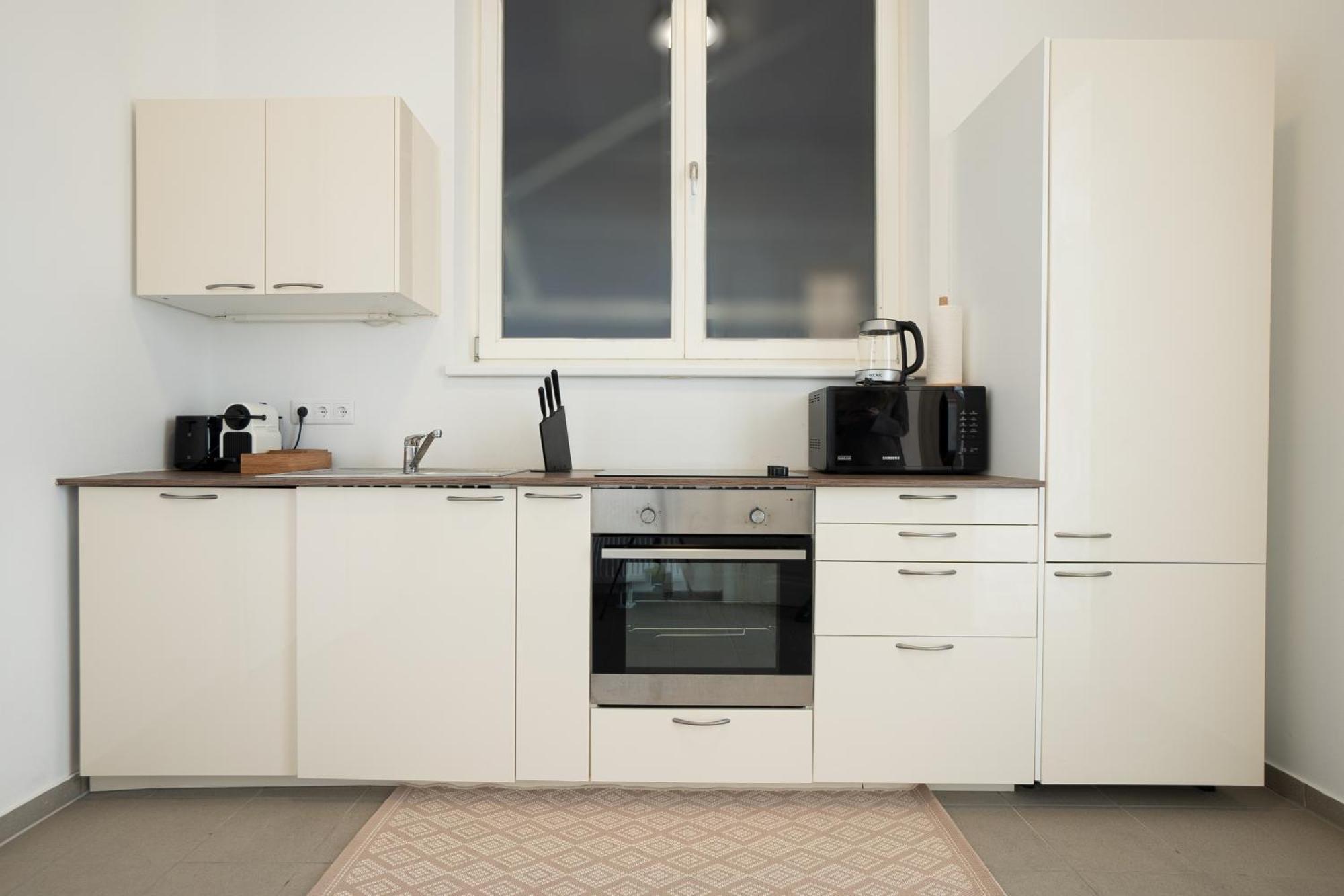 Apartament Vibrant 107 M2 Flat In The Center