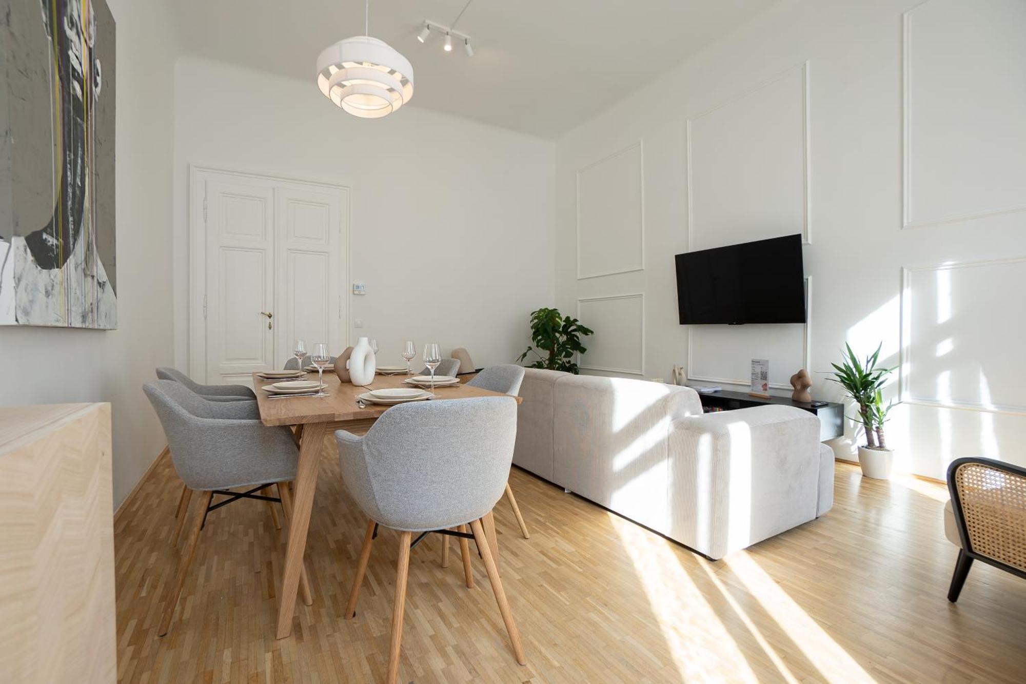 Vibrant 107 M2 Flat In The Center Apartament Wiedeń