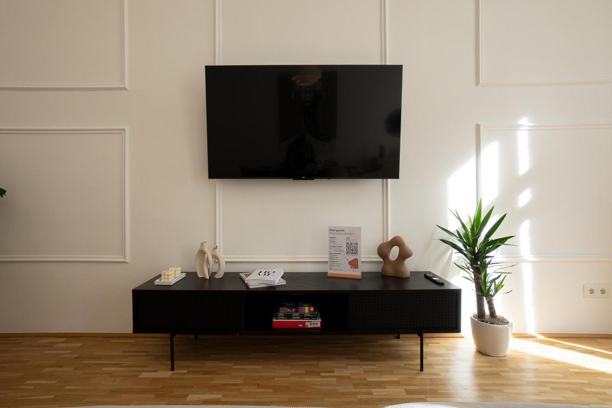 Apartament Vibrant 107 M2 Flat In The Center Wiedeń