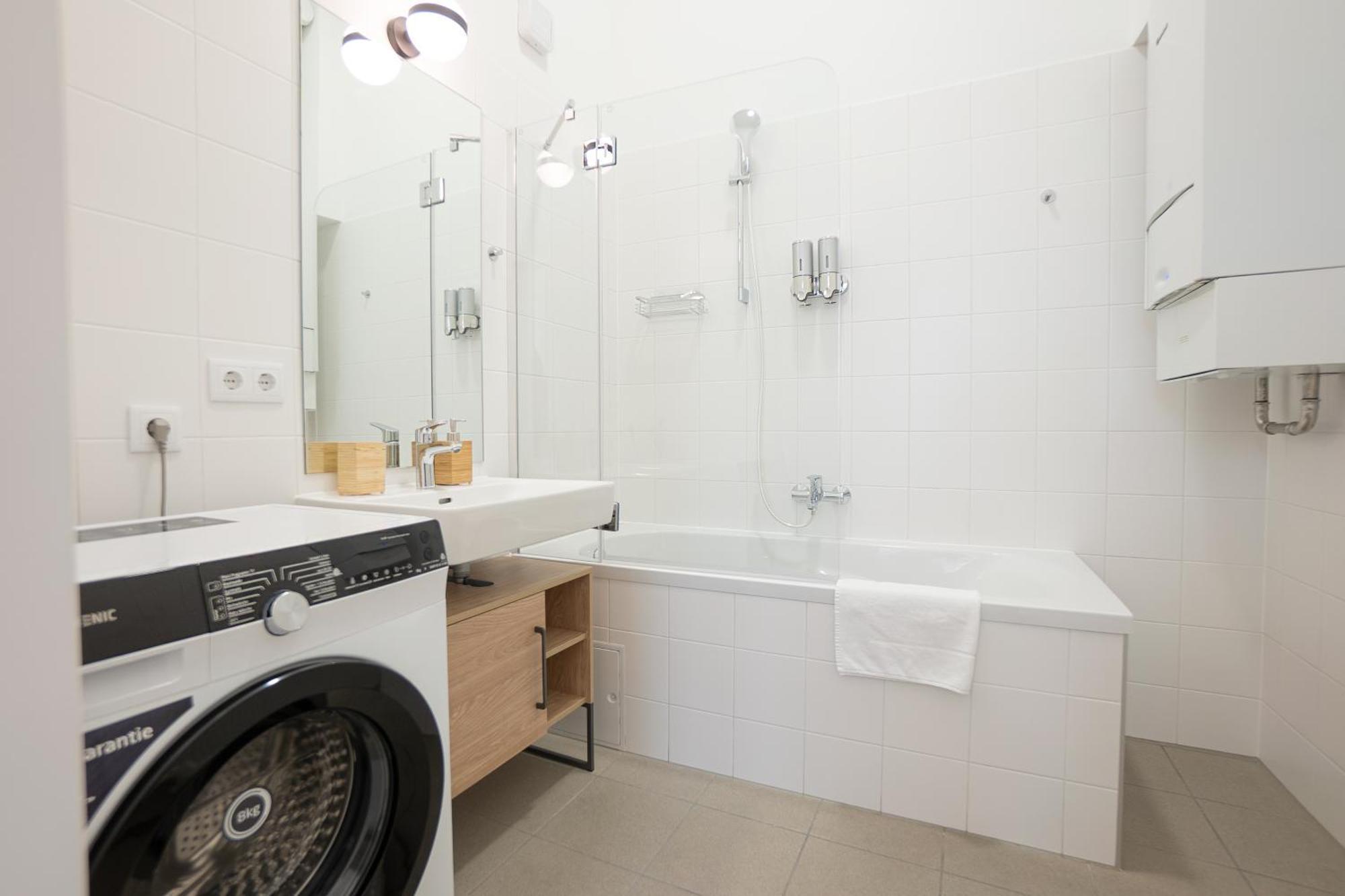 Vibrant 107 M2 Flat In The Center Wiedeń