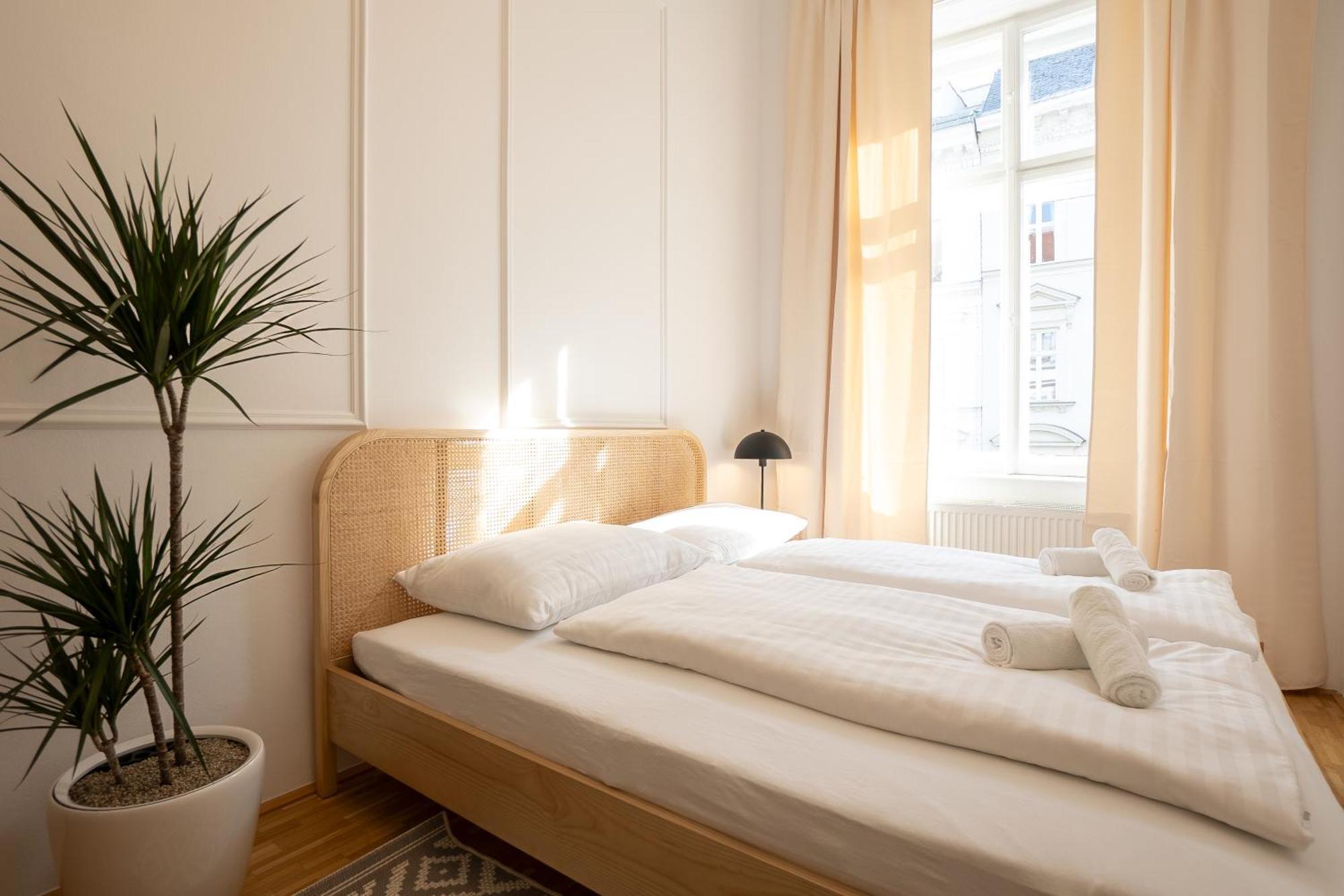 Apartament Vibrant 107 M2 Flat In The Center